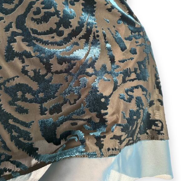 Simply Vera Vera Wang Iridescent Teal Velvet Burnout Blouse Women's Size PL - Picture 9 of 12